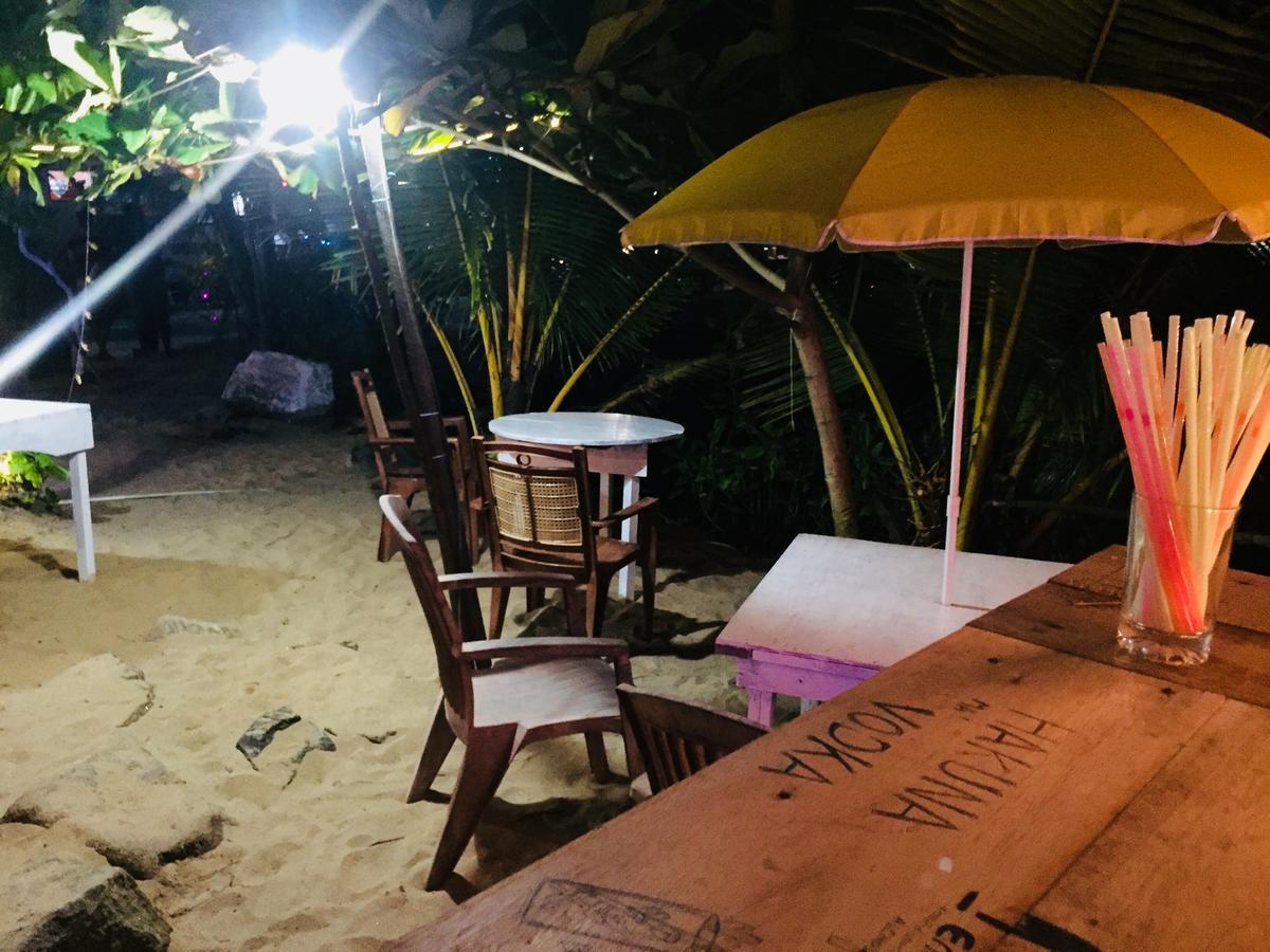 Sea Side Guest House Tangalle Exterior foto